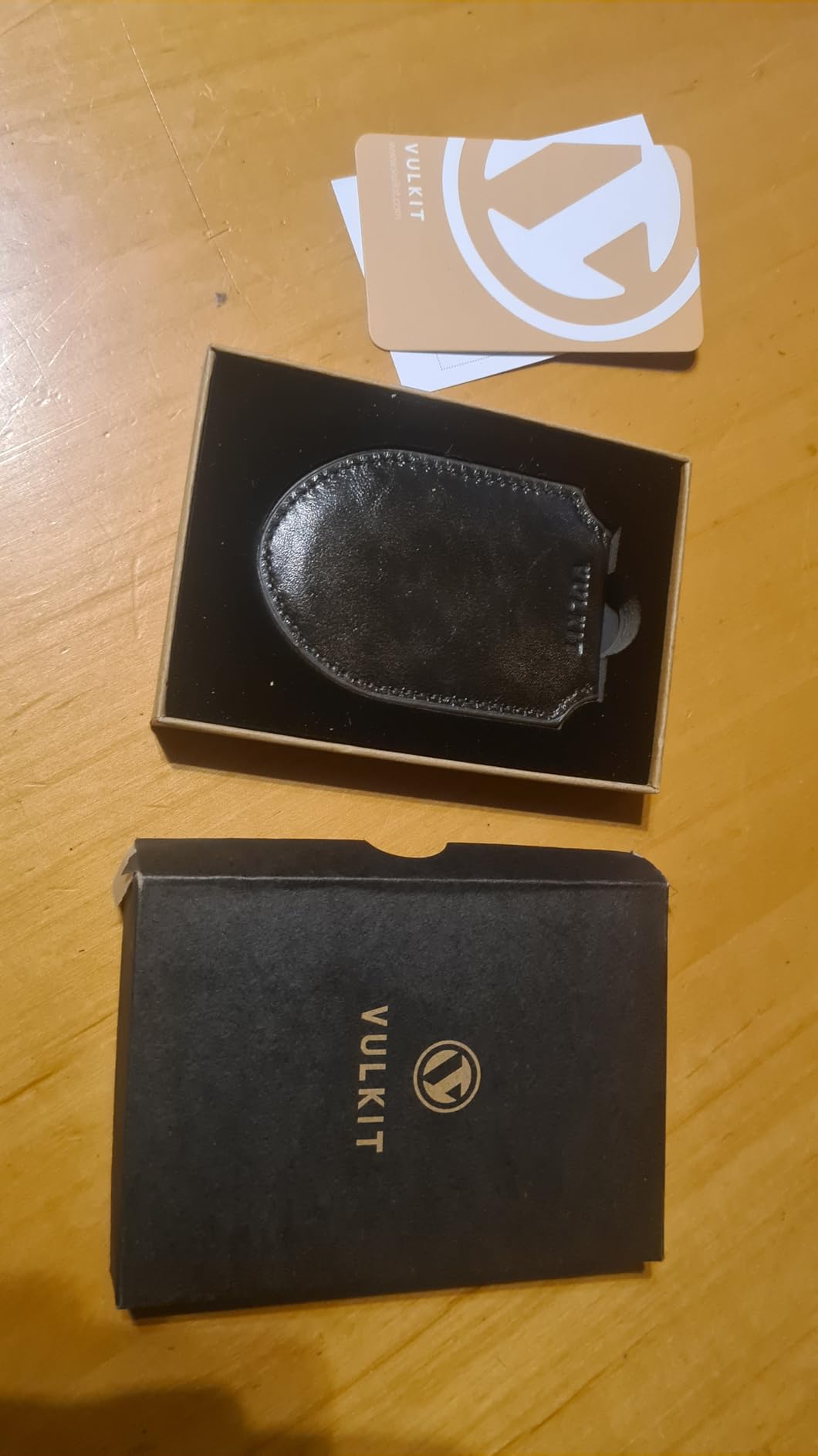 Leder fühlt sich an