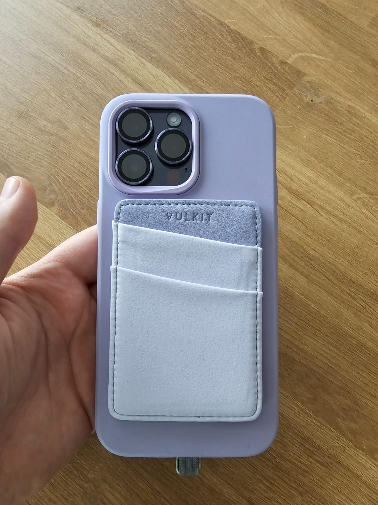 Dünn am Handy
