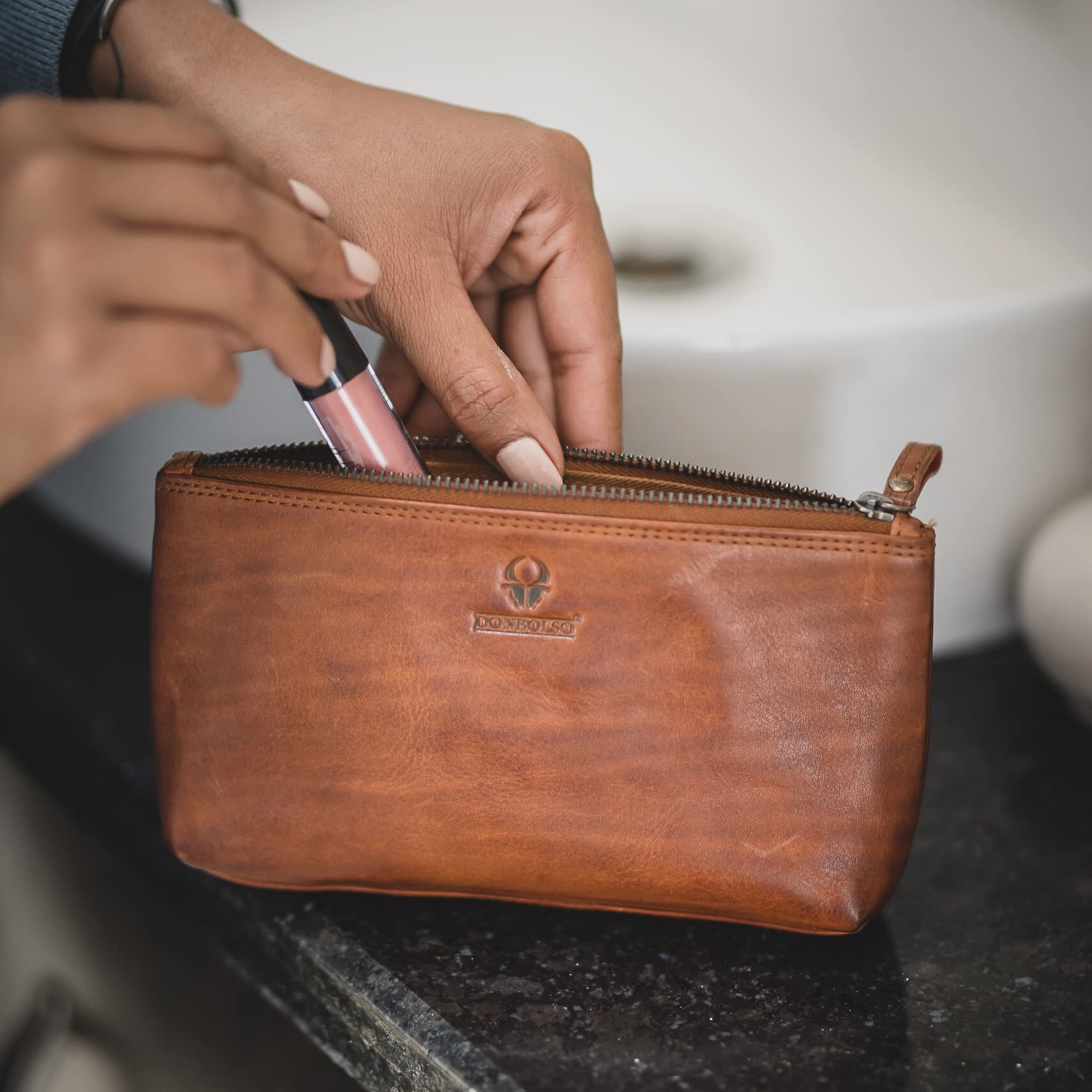 donbolso-cannes-schminktasche-echtleder-cognac-mini-kulturbeutel image 6