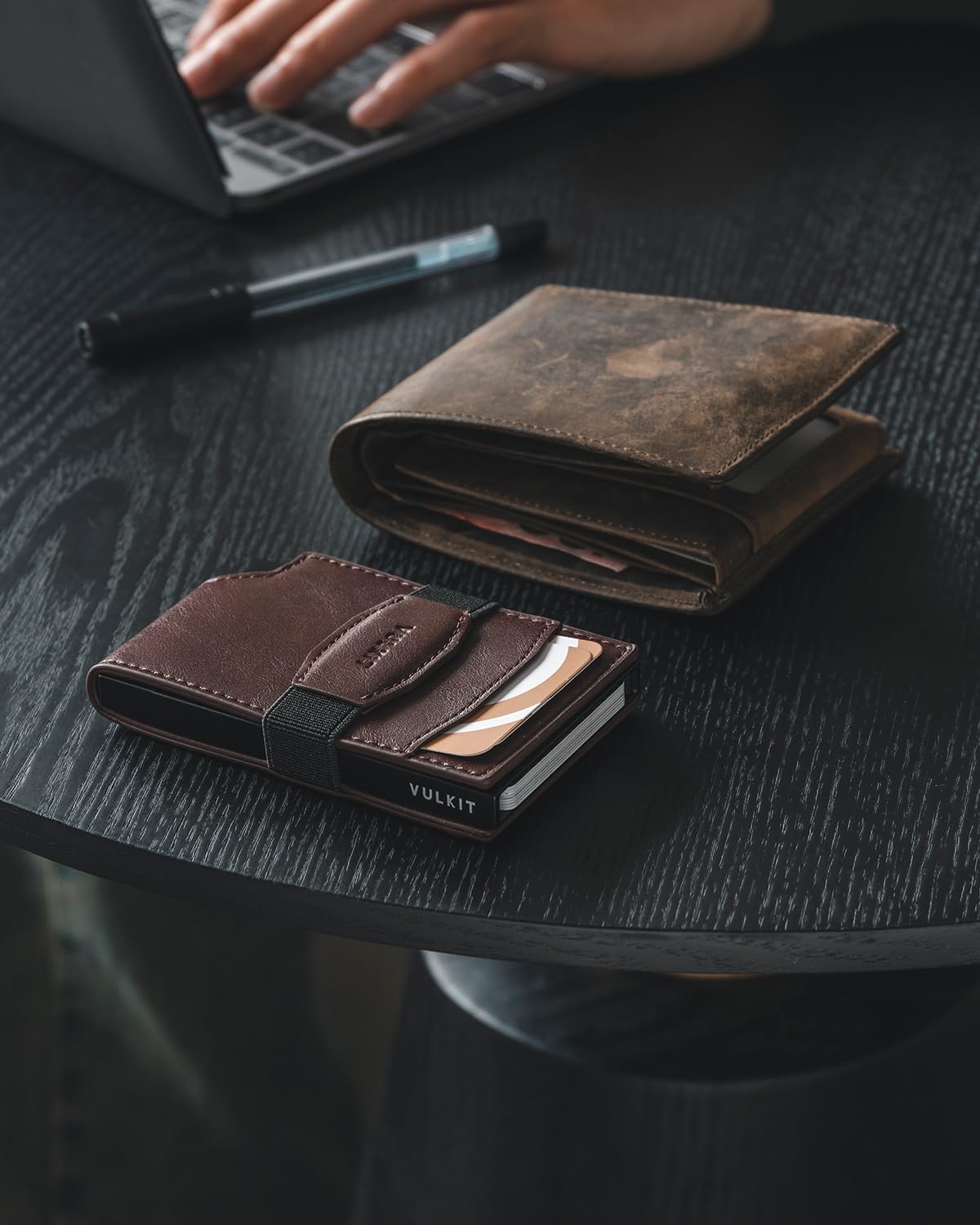 vulkit-bifold-wallet-kartenetui-leder-espresso-mit-ausweisfenster-rfid image 5